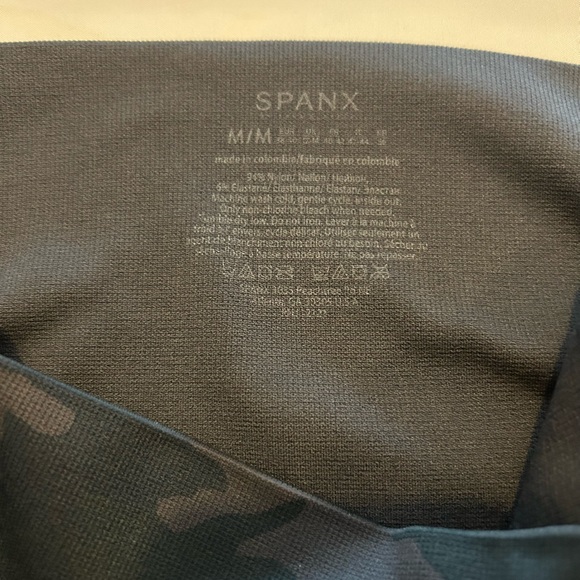 Spanx leggings - Picture 2 of 3